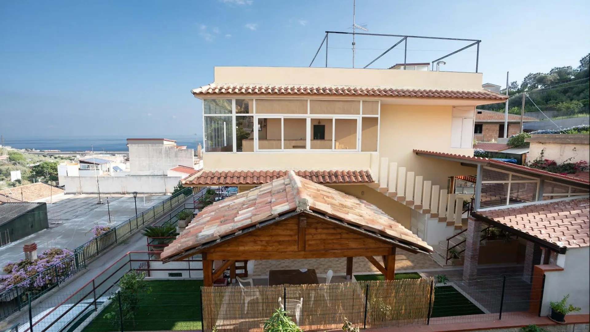 Casa Vacanza Vittoria Santa Teresa Di Riva 0*,  Ιταλία